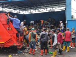 Tanggap Darurat Sampah, Pemkot Cimahi Kerahkan Armada Kebersihan